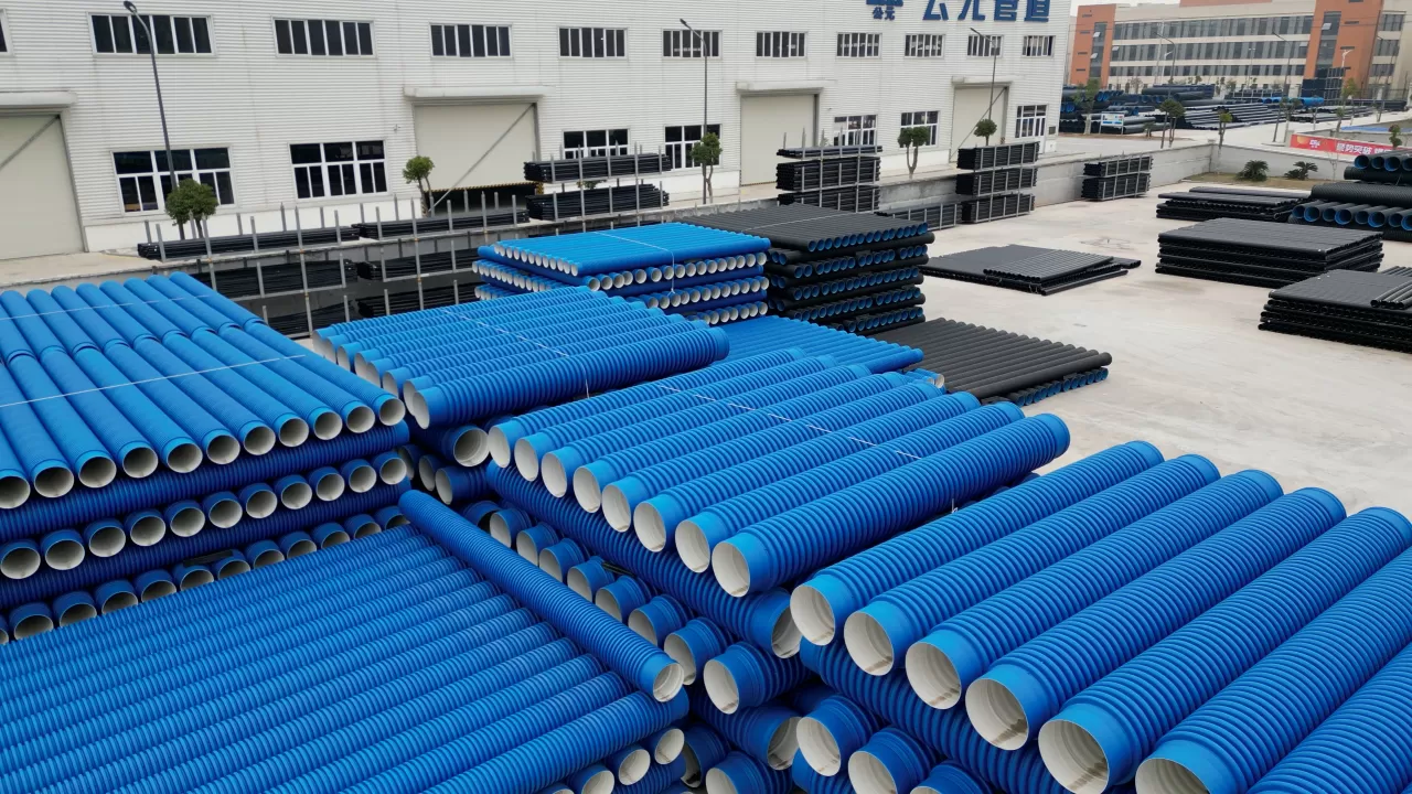 Where is the pipeline manufacturer?