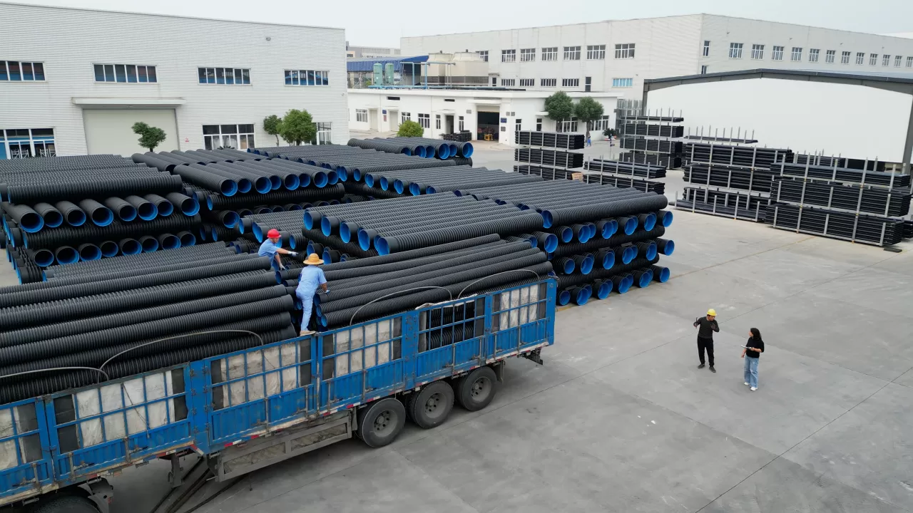 Double-wall corrugated pipe cushion practice, double-wall corrugated pipe must b