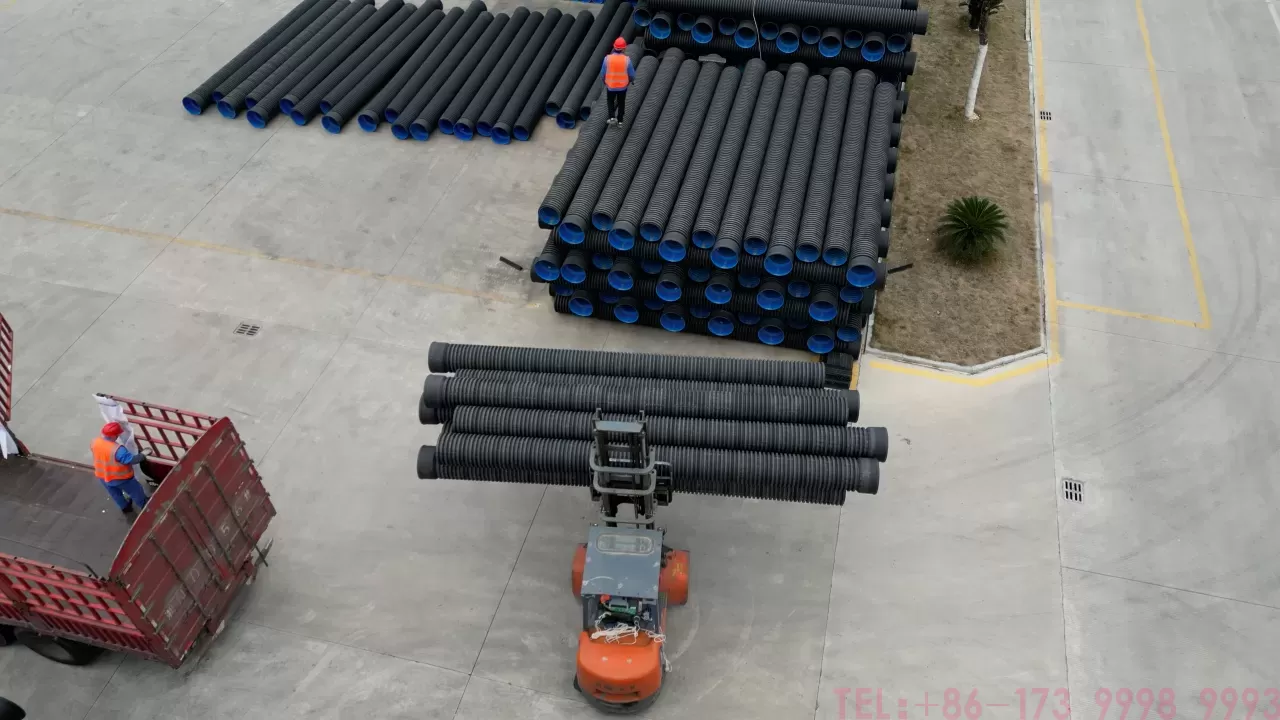 hdpe 双壁波纹管安装需要弯头吗？湖北公元建材告诉您
